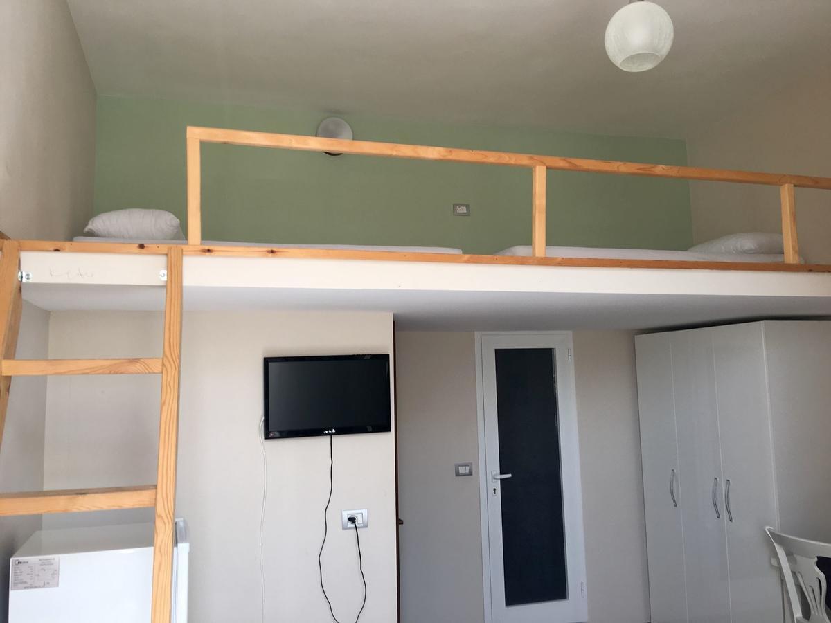 British Hotel هيماري المظهر الخارجي الصورة