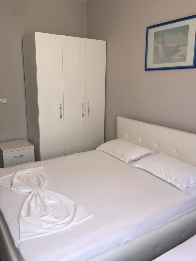 British Hotel هيماري المظهر الخارجي الصورة